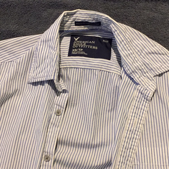 Long sleeve button down shirt - Picture 1 of 2